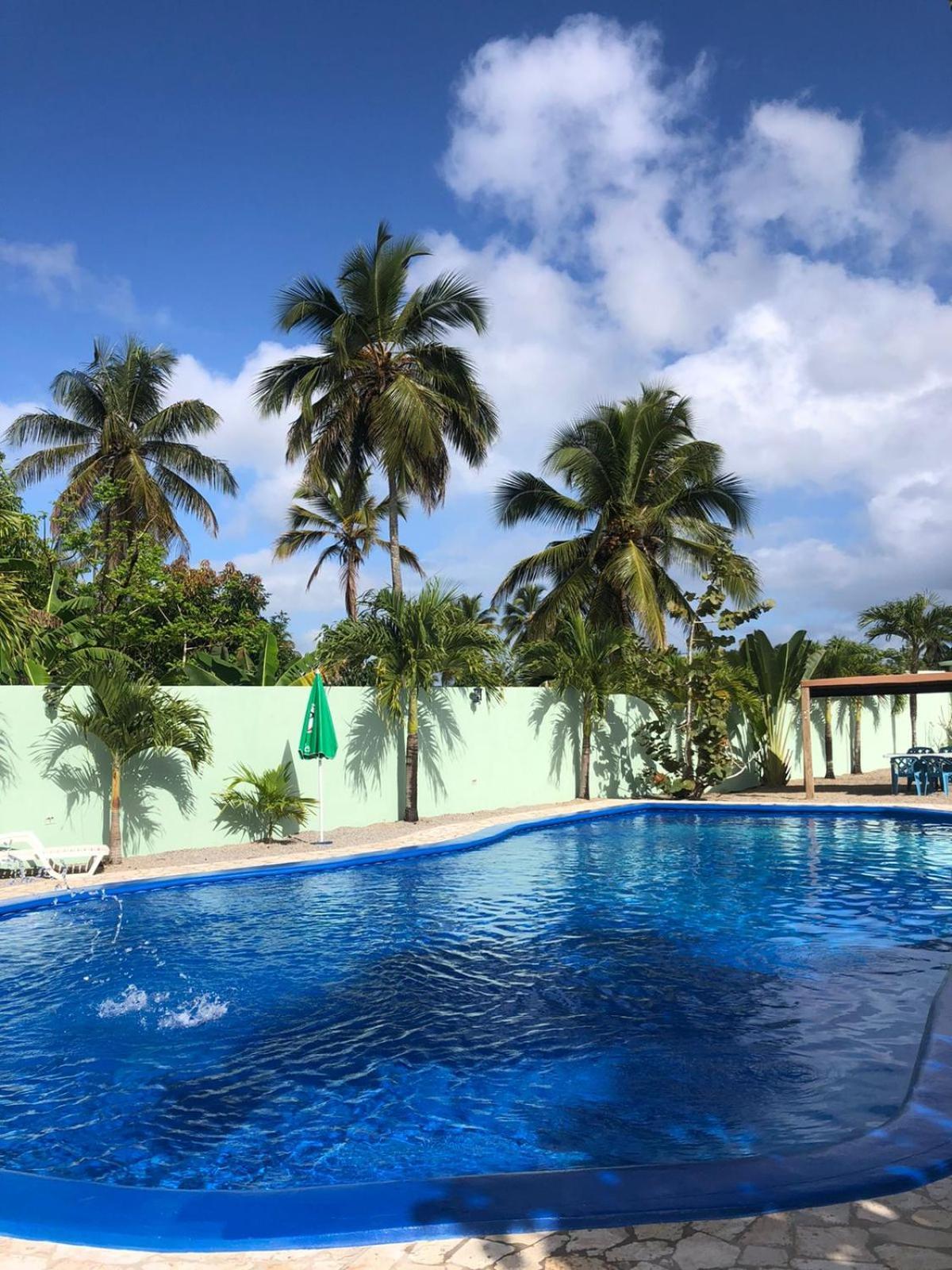 Hotel Nuevo Amanecer El Catey Екстер'єр фото